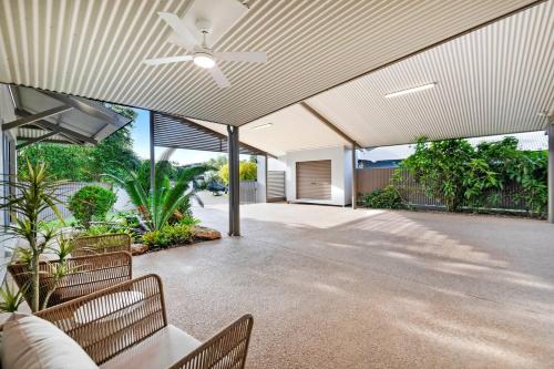 Taman di luar Dune - Poolside Elegance near Parap Markets & Beach