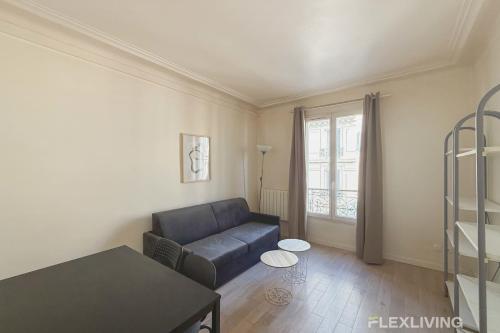 Photo de la galerie de l'établissement Flexliving - One-bedroom apartment - Caplat, à Paris