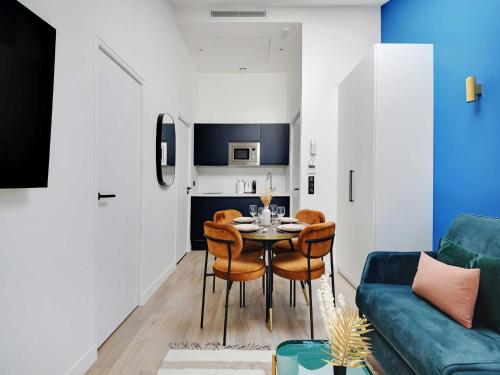 Photo de la galerie de l'établissement Cosy apartment - 1BR 4P - Ste Marguerite, à Paris