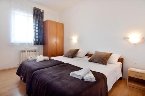Apartments for families with children Umag - 23671