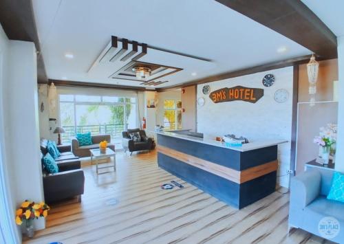 Gallery image of Three M's Hotel and Restaurant in Pagudpud