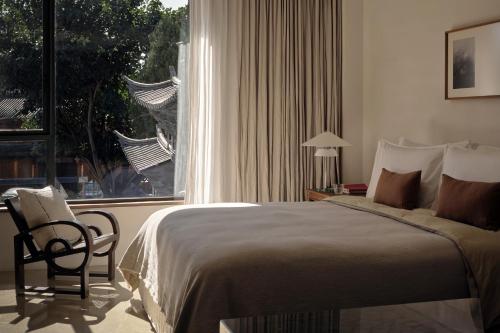 Cama o camas de una habitación en 大理既下山兰往洱海酒店