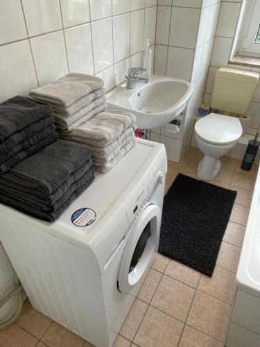 Koupelna v ubytování Freunde Apartment mit Sauna
