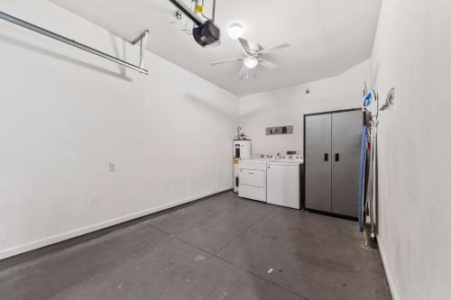 5014 Tideview Circle 9 photo 35