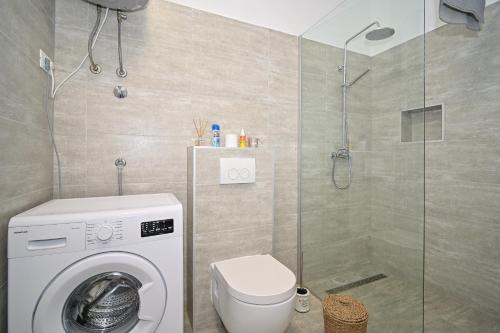 AMI Apartment Strožanac