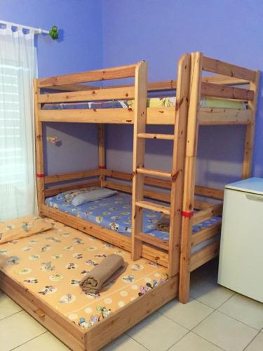 Letto o letti in una camera di LUXURIOUS SEASIDE Villa SITHONIA HALKIDIKI