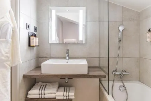 Heliopic Hotel & Spa photo 12