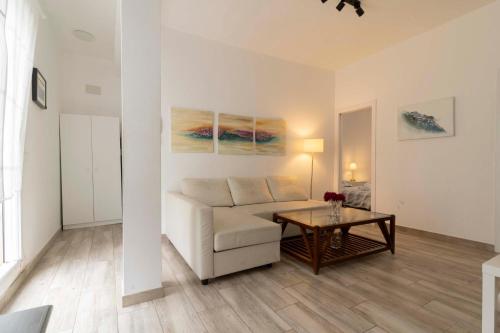 Apartamentos Triana