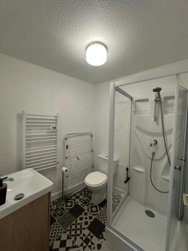 Ένα μπάνιο στο À deux pas