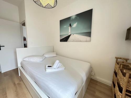 Photo de la galerie de l'établissement Montagne - Joli T2 rénové, parking, à Nantes