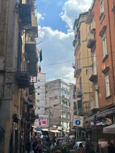 Peppe triple rooms Napoli centro