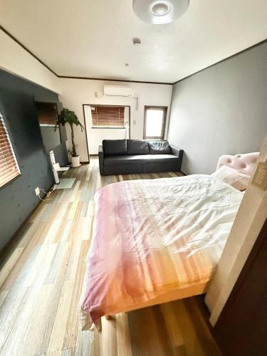 1 日1組限定 名古屋駅徒歩5分 沙羅居Suite202 最大4名様 65インチ大型TV