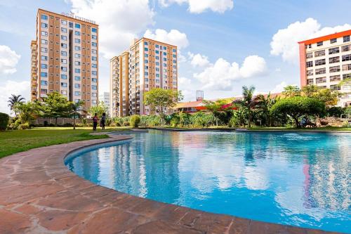 Bazén v ubytování Serene 2-Bedroom Retreat nebo v jeho okolí