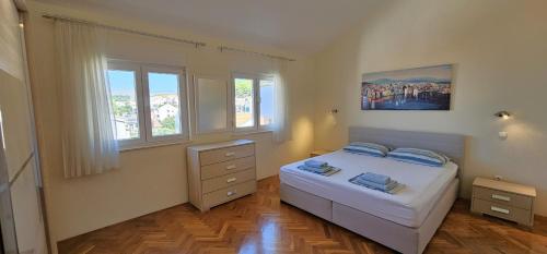 4-Star Penthouse with wonderful Sea View - Apt Stella Sunshine