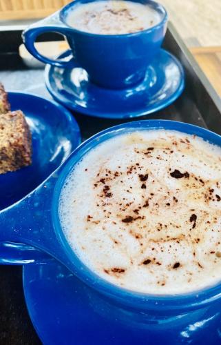 Еда / где поесть недалеко от отеля