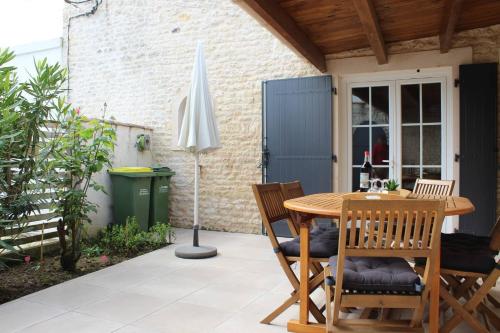 Maison 5 pièces 8 couchages Dolus d'Oléron DDO000-145