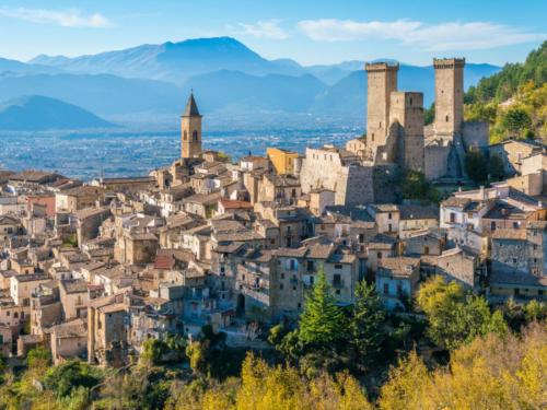 a cityscape of a town with towers at azienda agrituristica la torretta in Tocco da Casauria