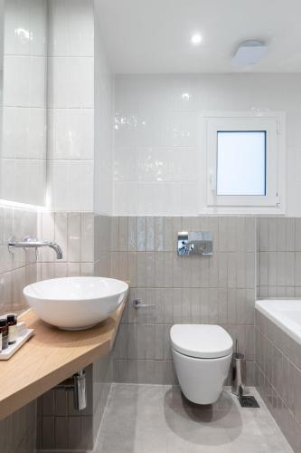 Divine 1BR Apartment near the Acropolis museum