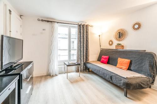 Chatelet Flat