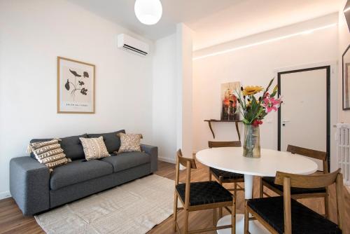 Sunny Spacious apartment for 6 guests