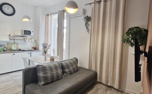 Apartment Megy with balcony in city center