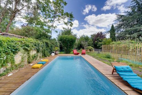 Bordeaux centre, Appartement privatif et 5 chambres privées, piscine, parking