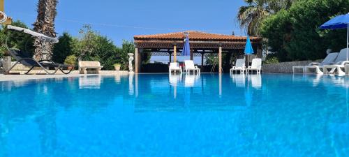 Villa con piscina
