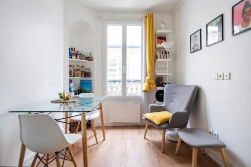 Nice and cozy parisian apartment