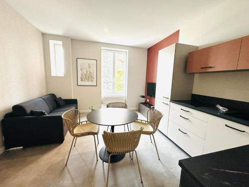 R'Apparts 2-Room Colonel Urbain