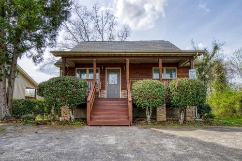 Το κτήριο όπου στεγάζεται  το σαλέ