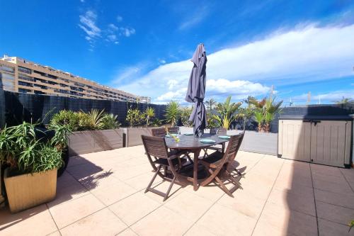 Le Christina - Terrasse - Parking - WIFI