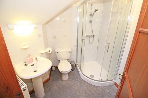 Ένα μπάνιο στο Artist's Cottage