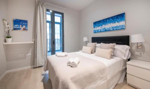 Apartamento 4 dormitorios en Calle Roselló You Stylish Apartments