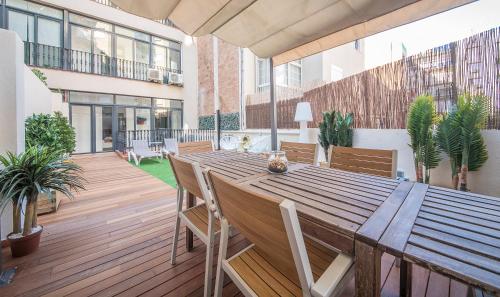 Apartamento 4 dormitorios en Calle Roselló You Stylish Apartments