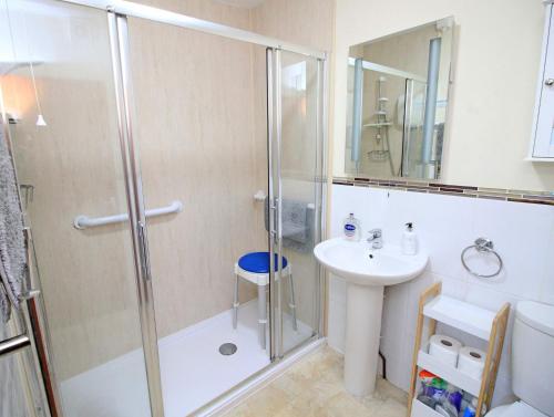 Koupelna v ubytování Glaslyn Harbour Views