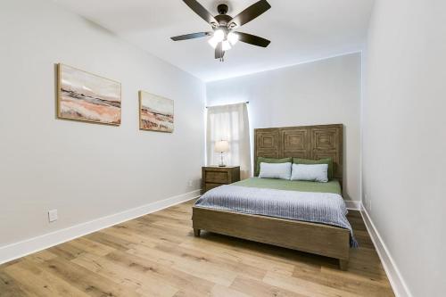 Ένα ή περισσότερα κρεβάτια σε δωμάτιο στο Holiday Inn 3 BR 2 and a half BA New