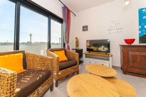 Beach House by ALGARTUR