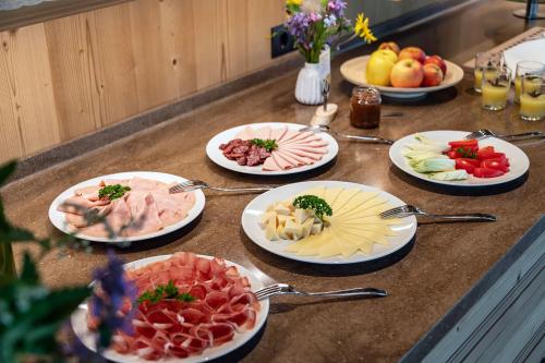 Jídlo v apartmánu nebo okolí