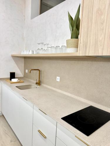 Anelsa Suites Serranos 3