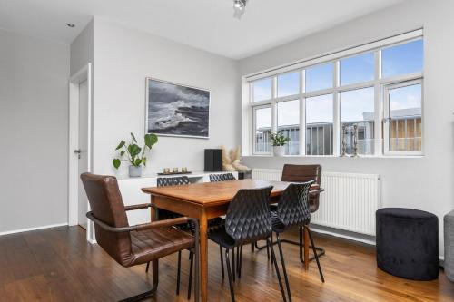 Gambar di galeri bagi Stunning rooftop apartment in Reykjavík di Reykjavík