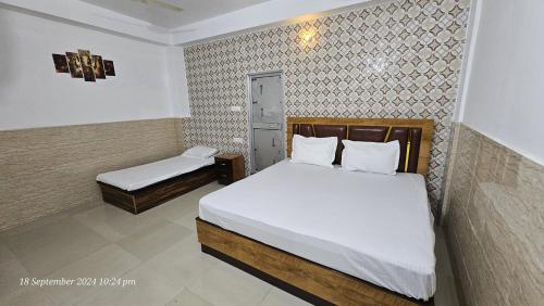 Ảnh trong thư viện ảnh của SARAL Guest House ở Ayodhya