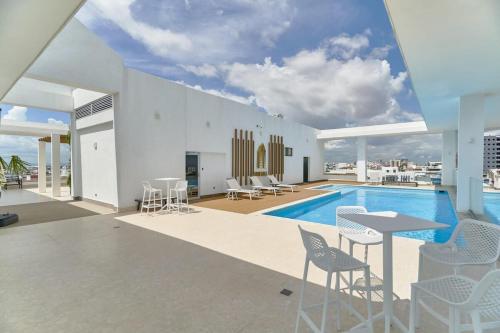 Πισίνα στο ή κοντά στο Modern Comfort Apartment at Bella Vista