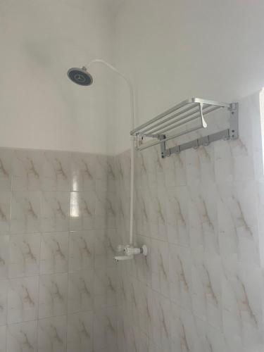 Ένα μπάνιο στο pole inn villa