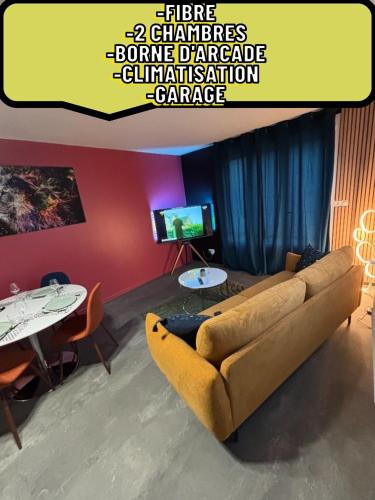 5 min Moulins Duplex -Clim -wifi -borne d arcade -garage 25 min LE PAL
