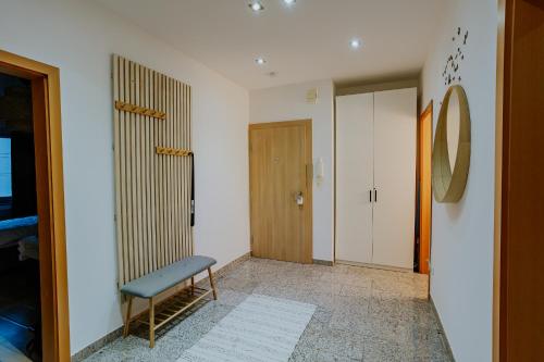 Fotografie z fotogalerie ubytování Atlas Apartment Essen, 3 Zimmer, Uniklinik, Messe, Parkplatz, Balkon v destinaci Essen