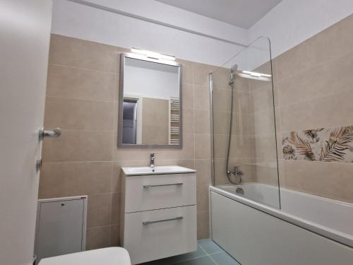Ένα μπάνιο στο Toka Apartments 2 Rooms