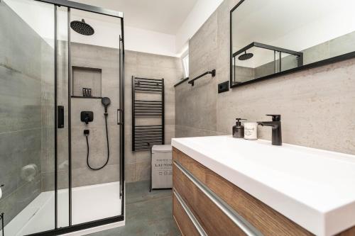 Star Boulevard apartment