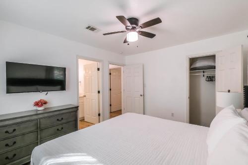 Ένα ή περισσότερα κρεβάτια σε δωμάτιο στο Lodge Lovely 3 Bedroom Home