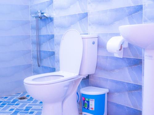 Bilik mandi di auberge Lacasa latifa vue sure mere moulay bousselham