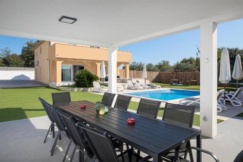 Gallery image of villa Suhalj in Medulin